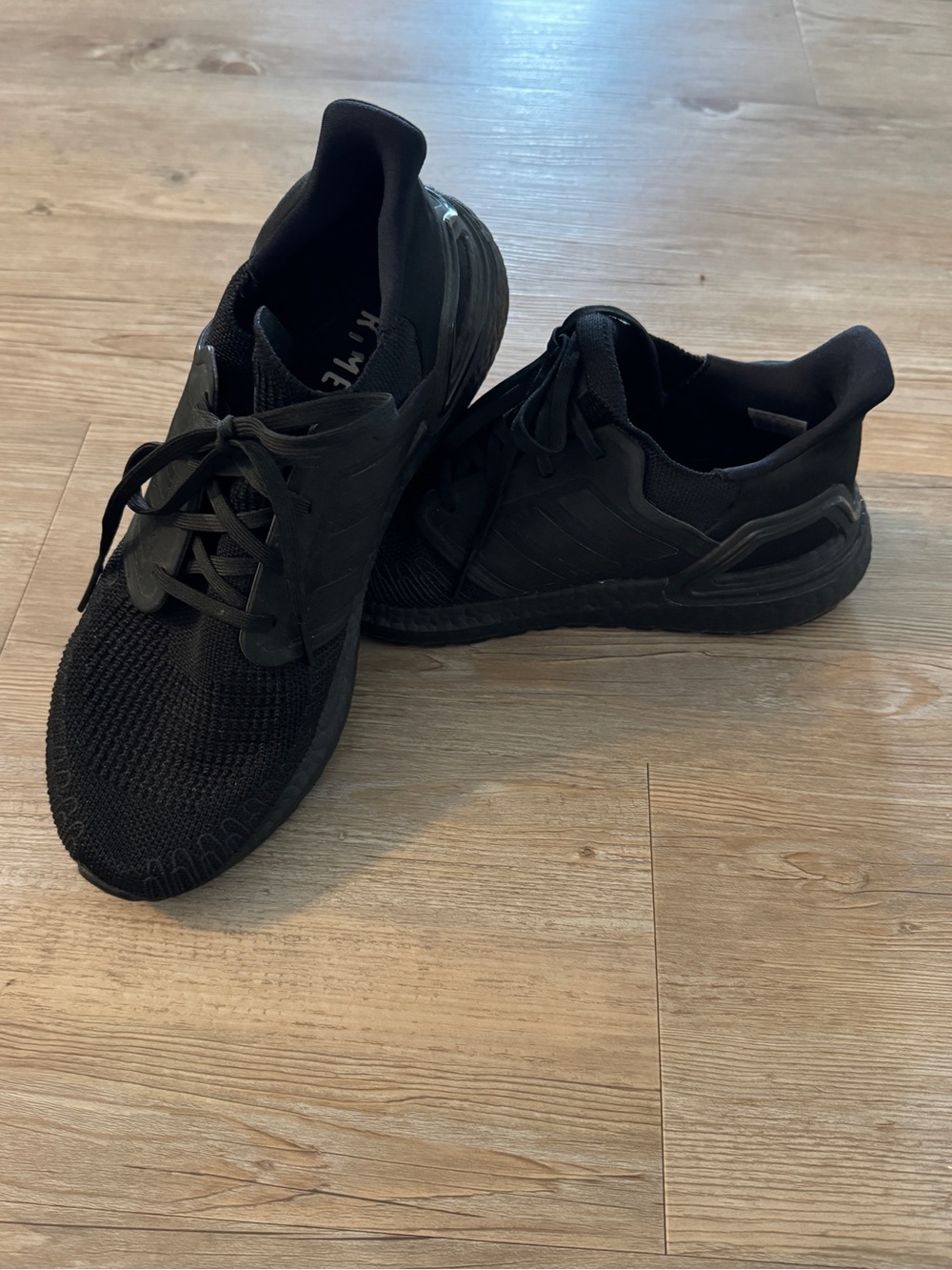 Adidas Ultraboost Men's Black Athletic Running Shoes Size 9.5